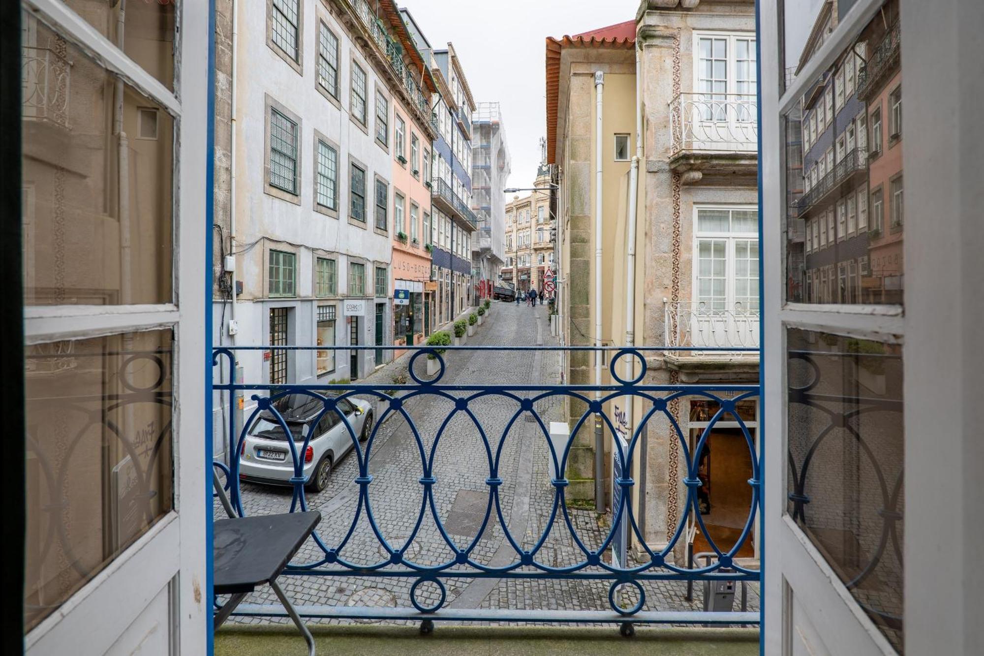 Apartamento Renovated Feb25 Clerigos Cozy Balcony With Self Check In